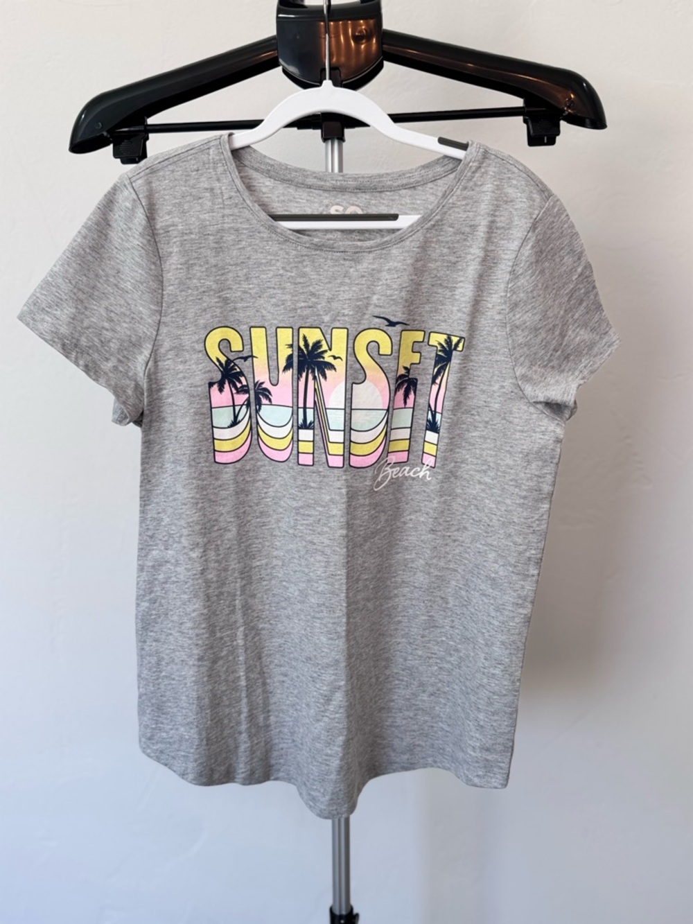 SO Girls Assorted Graphic Tee Bundle - Bright Mixed Colors Size XL (14-16) - Picture 11 of 13